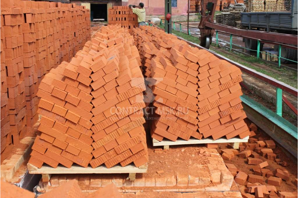 Кирпич полнотелый одинарный М-125 АЗАРОВО